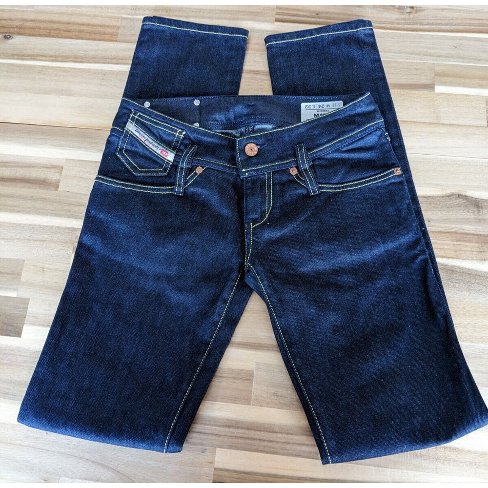 Diesel Women's Skinny Jeans - Dark Blue with Yellow Stitching